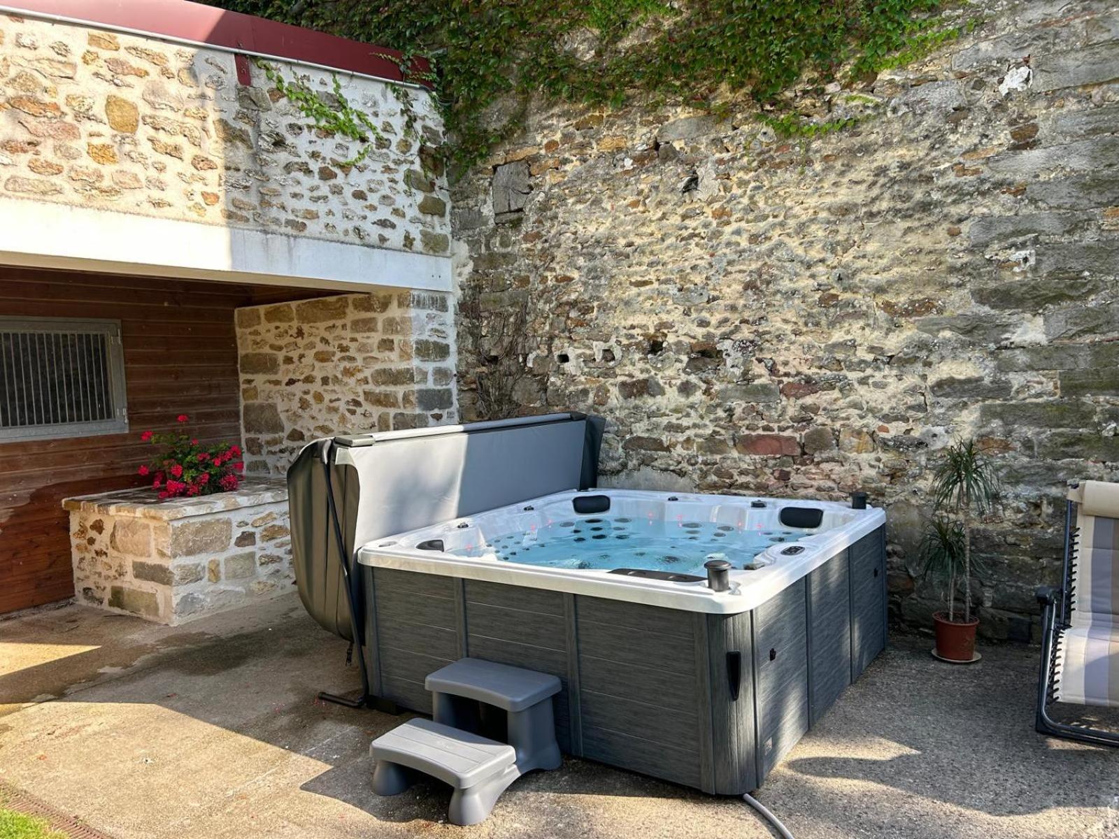 Le Domaine De Brie Apartment Chatillon-la-Borde Exterior photo
